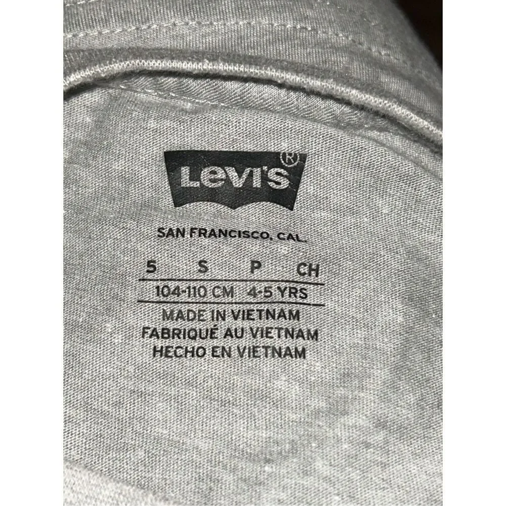 Levi’s Boys 2 Piece Jeans T-shirt Outfit Size S‎ 4-5